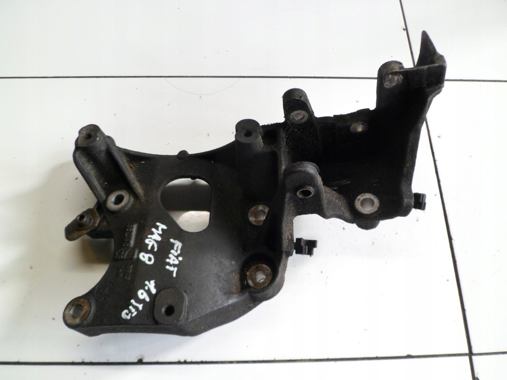 фото №1, Fiat doblo ii 1.6mj кронштейн генератора 55217825