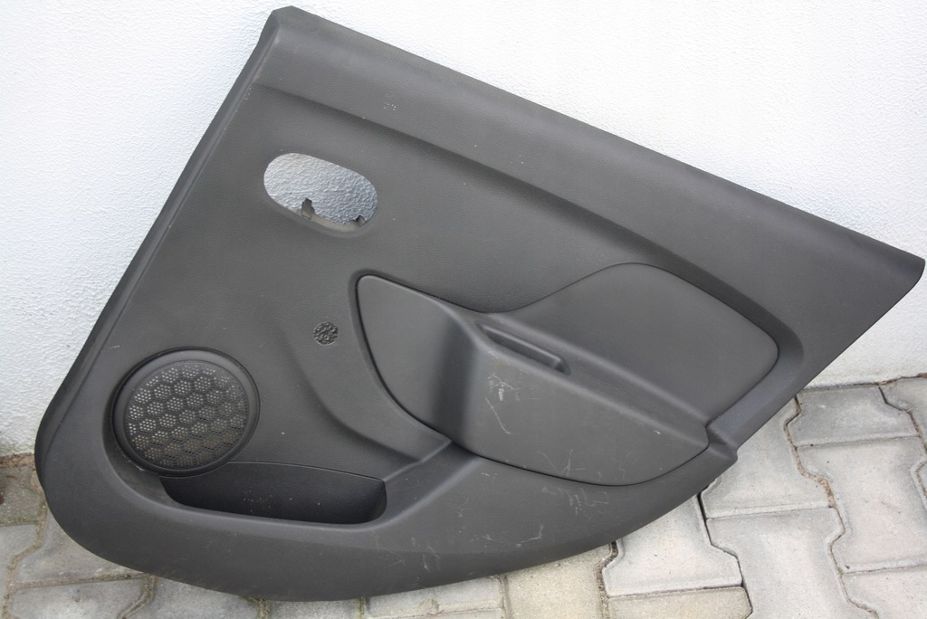 фото №1, Обшивка обивка дверь правый задняя dacia logan ii sandero ii 829a02084r