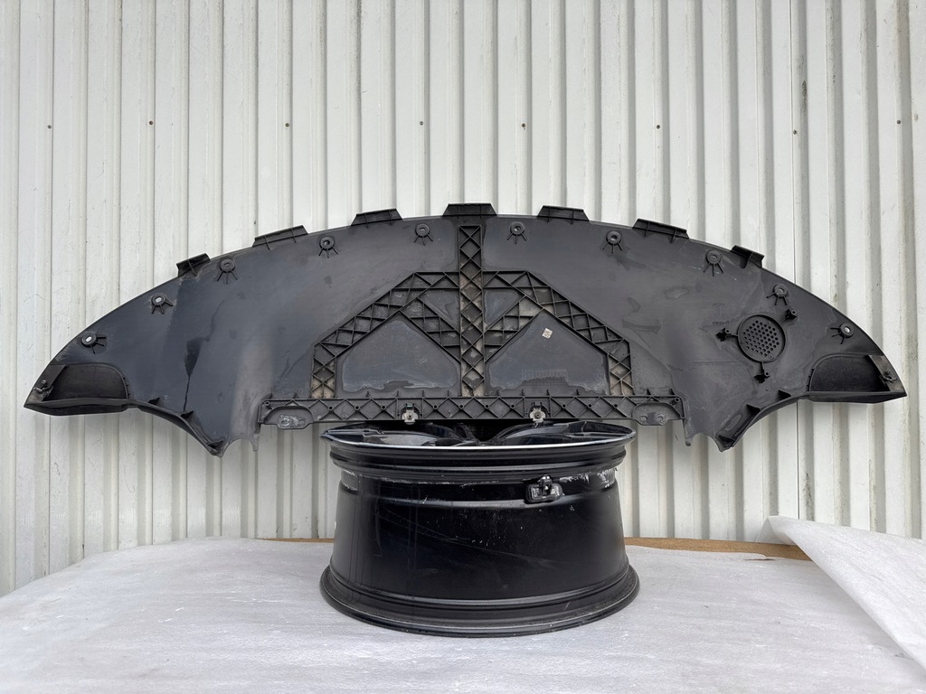 фото №15, Бампер передній tesla model 3 1530701 04 f + плита pod бампер