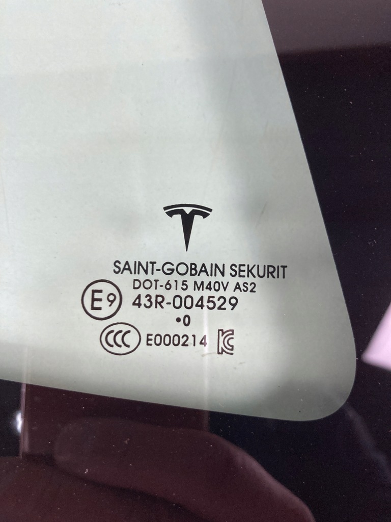 фото №5, Стекло кузовная правая tesla 3