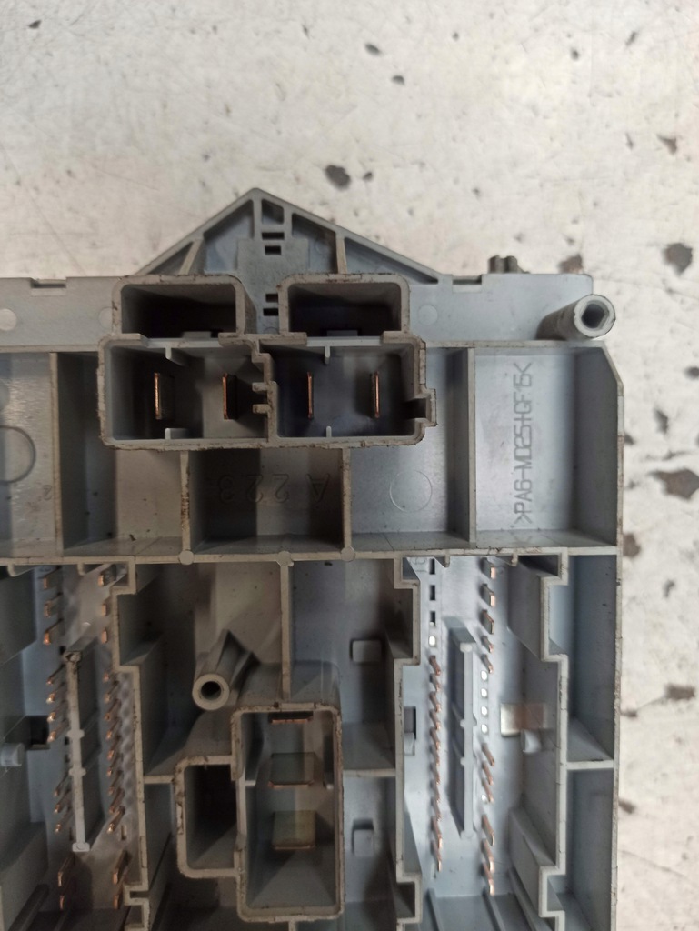 фото №10, Alfa romeo gt коробка запобіжників 51742419