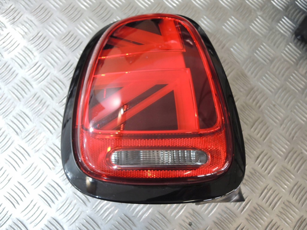 Левая лампа задний  задняя led mini cooper f56 f55 f57 7435133 Цена