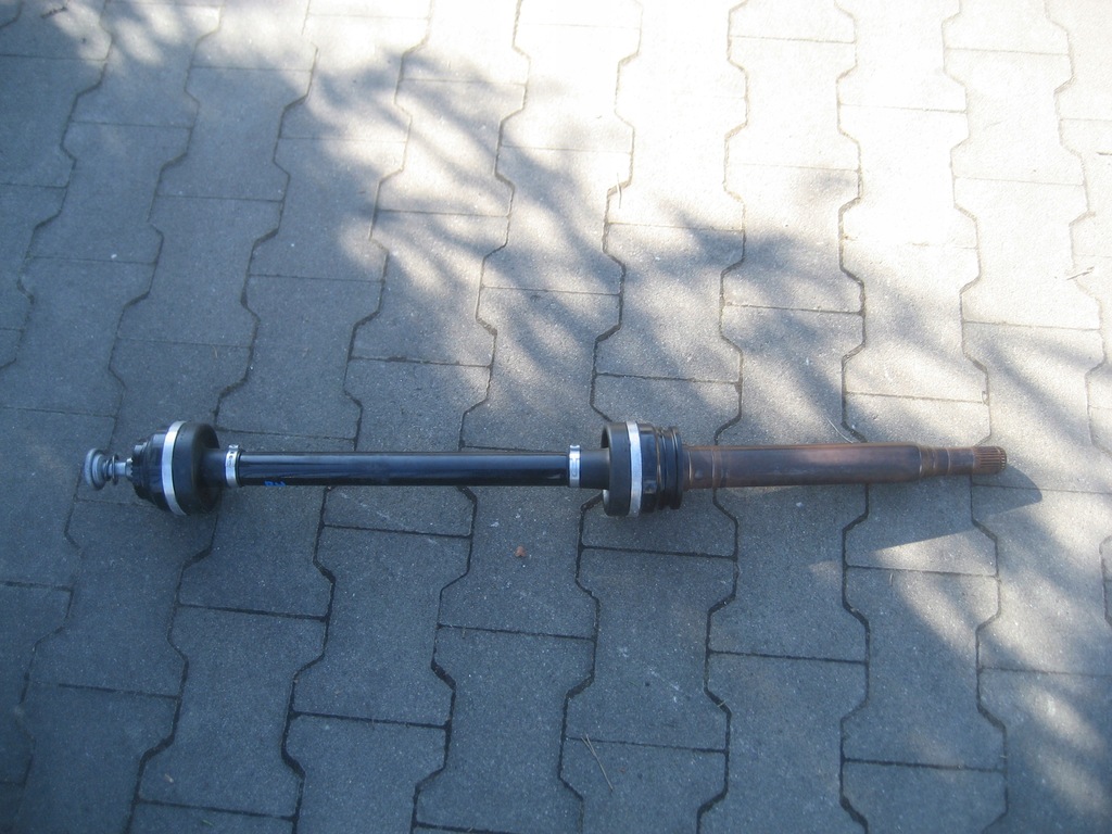 фото №1, Bmw ix i20 привідний вал задня права