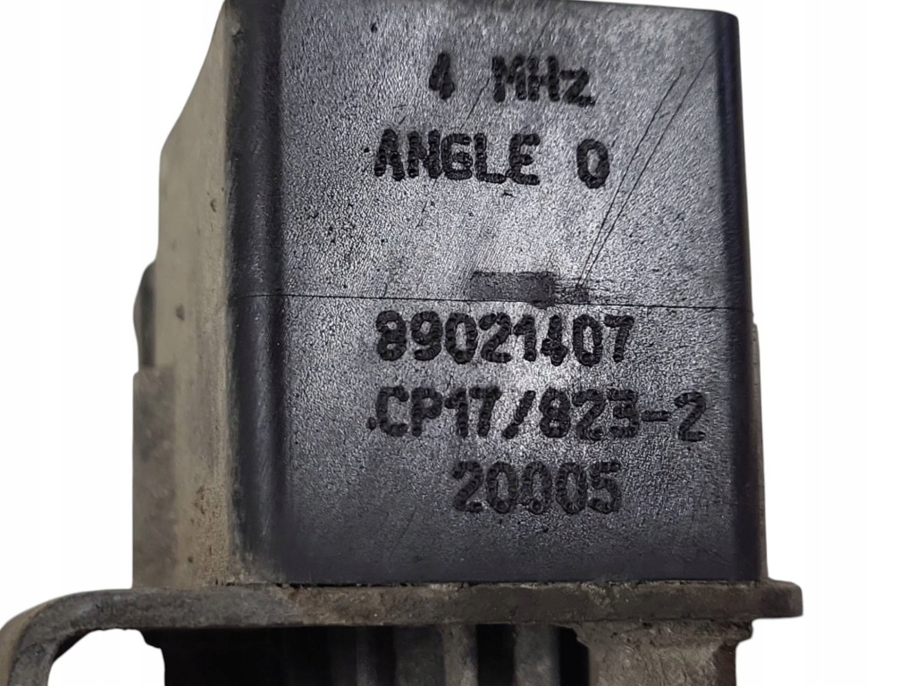 Датчик выравнивание света левая сторона cadillac cts 89021407 в Украине