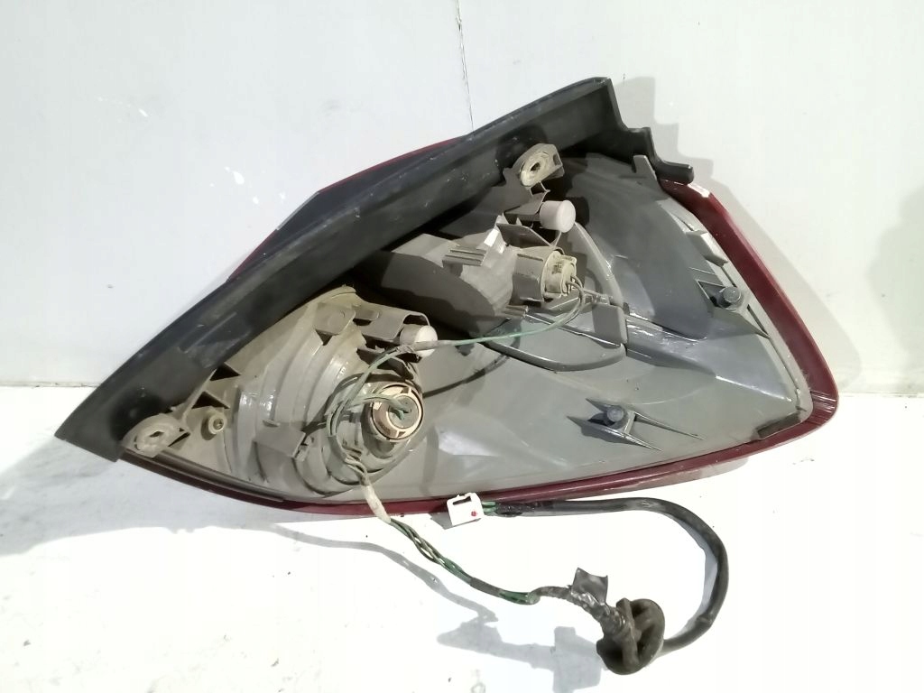 фото №7, Subaru legacy iv 4 kombi лампа левая задняя задняя