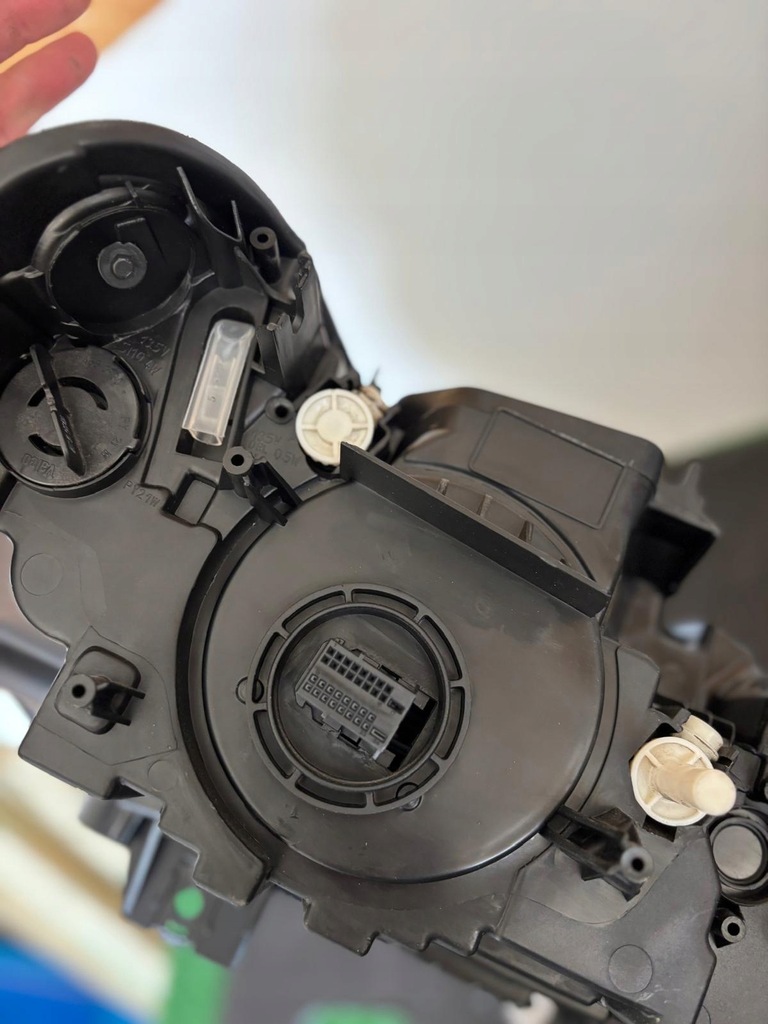 фото №7, Лампа левая фара левый bmw x1 f48 full led нет поворотный na радиатор eu