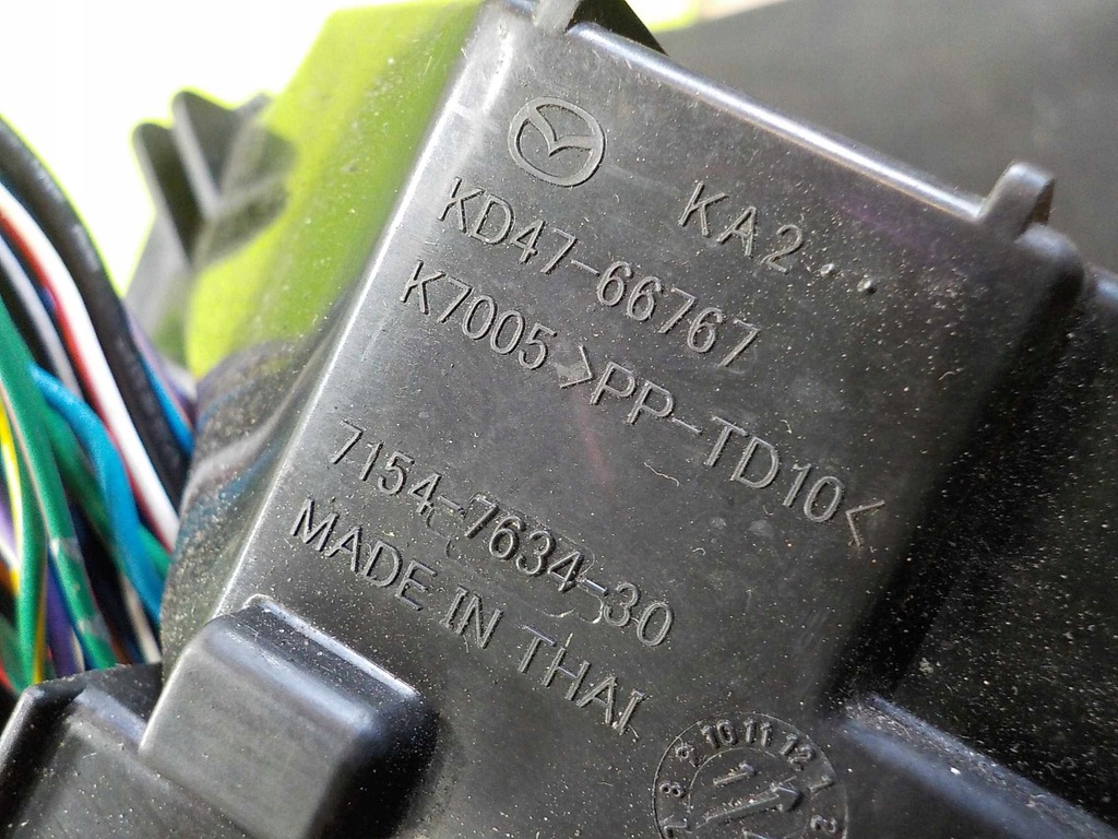 фото №9, Mazda 6 gj iii 2.0 b 14r коробка предохранителей bcm k045-66767