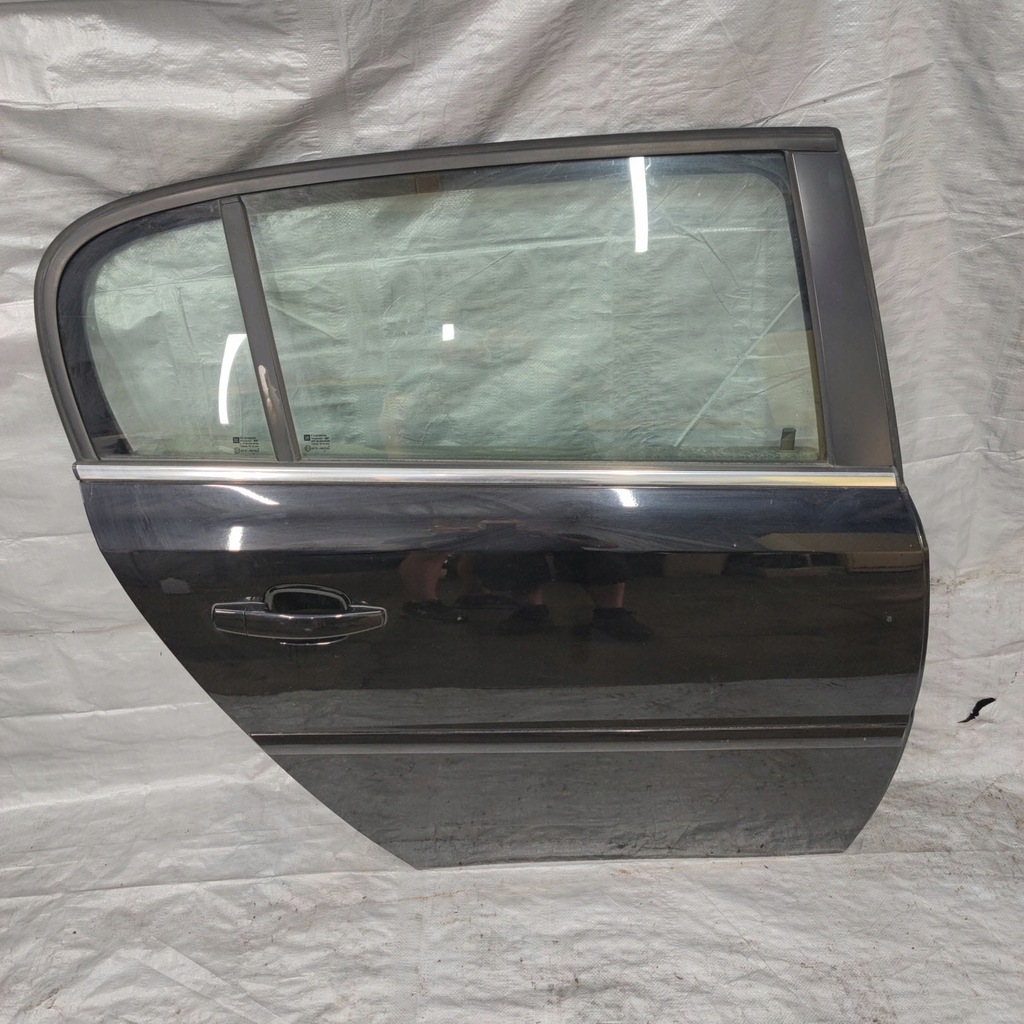 фото №1, Opel signum дверь правое задняя z20r