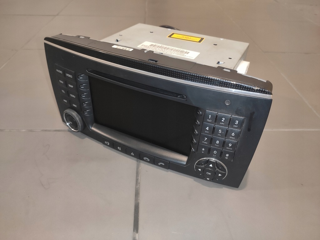 фото №3, Mercedes w251 r-klasa радио cd навигация навигация экран панель состояние bdb