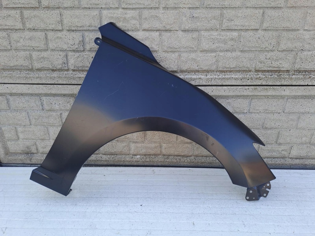 Купить Mazda 3 3 2014 - 2019 крыло  правый  передний новый