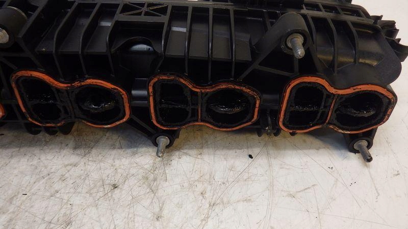 Коллектор впускной  bmw 5 f10 f11 3.0 d 7811909 Недорого