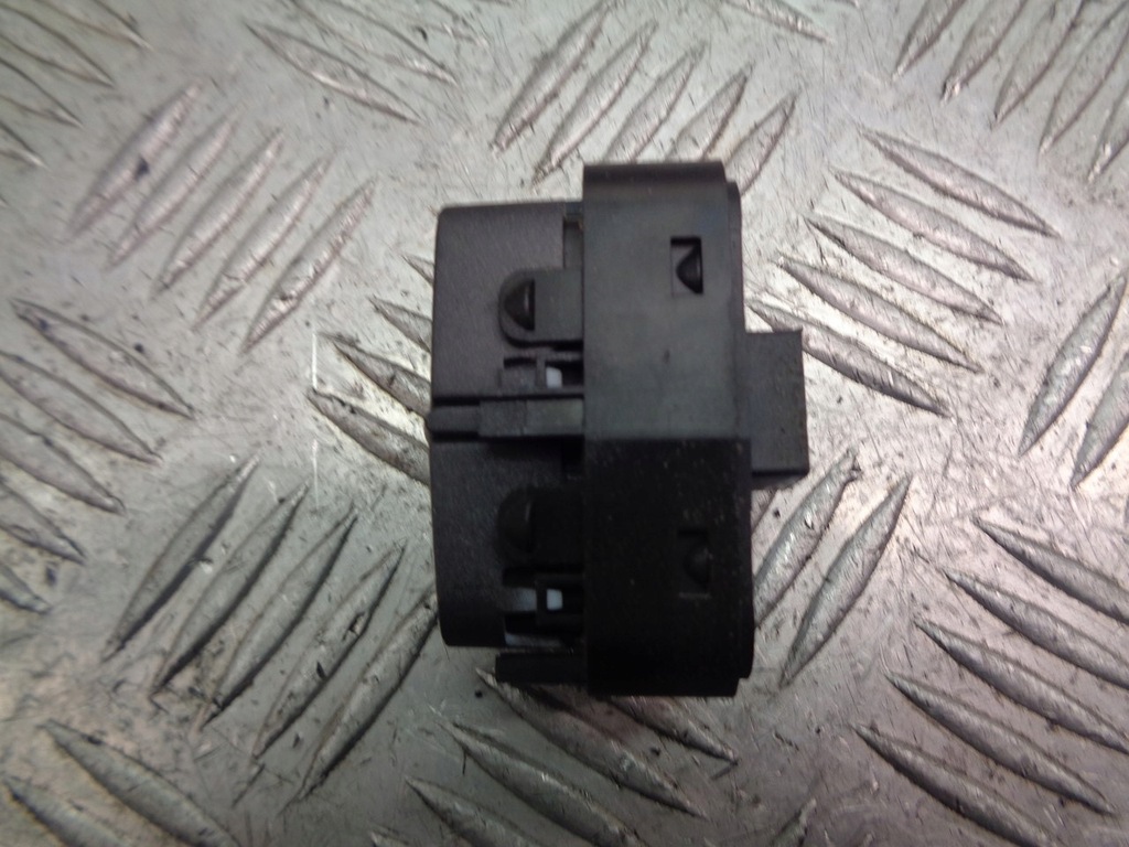 фото №3, Кнопка блокування asr двері fiat croma ii