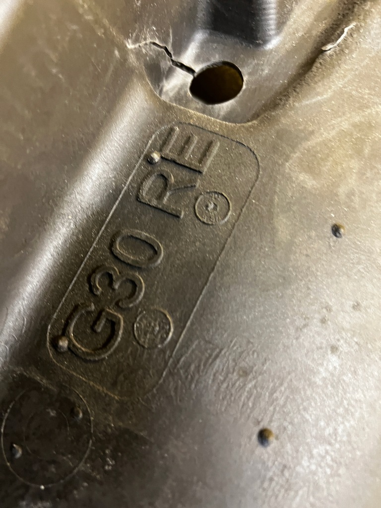 фото №6, Изоляция шумоизоляция шумоизоляция ниша колеса заднего правая bmw 5 g30 m5 f90