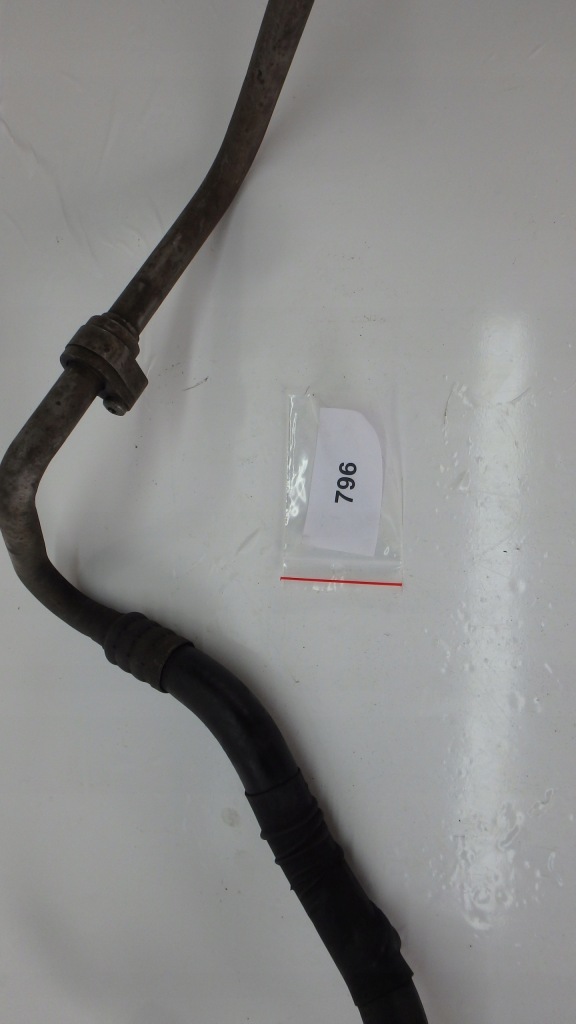 | mercedes ml w164 amg 6.3 156 шланг пабтрубок  радиатора масла 1561800082 в Украине