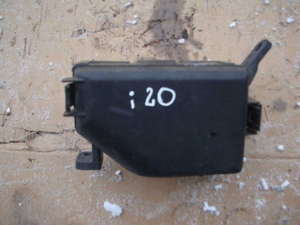 фото №1, Hyundai i20 08-12 1.2 b корпус запобіжників