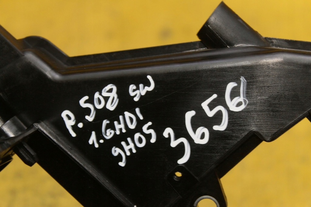 фото №11, Крышка клапанов 9688939180 peugeot 508 1.6 hdi