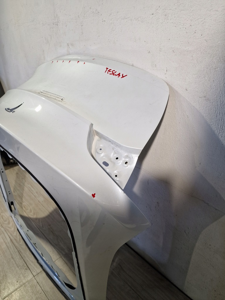 фото №10, Tesla model y крышка багажника багажника