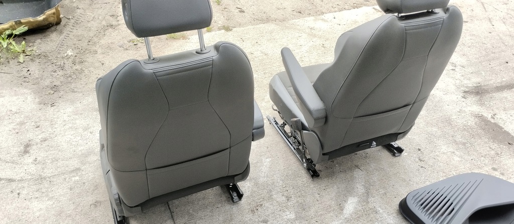 фото №7, Сиденья заднее сиденье volkswagen id.4 vw id4 кожа alcantara jak nowe ! 2023