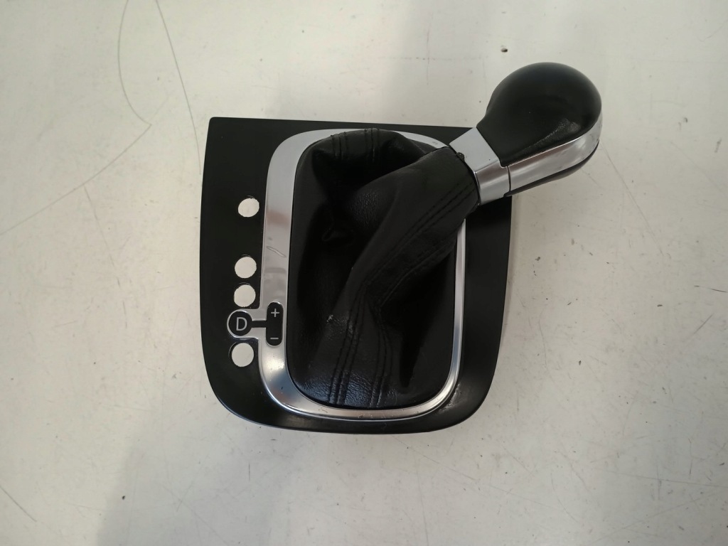 Купити Volkswagen golf v рамка важіль перемикання передач  rt1009745