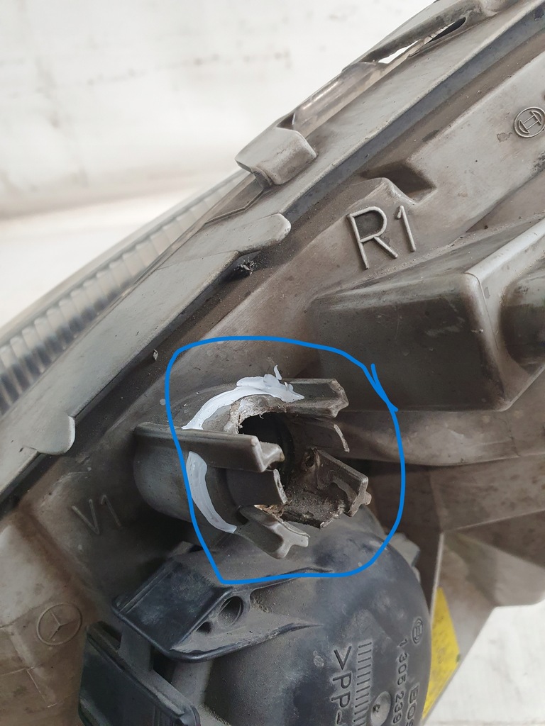 фото №8, Лампа правый перед mercedes vaneo w414 01-05r.