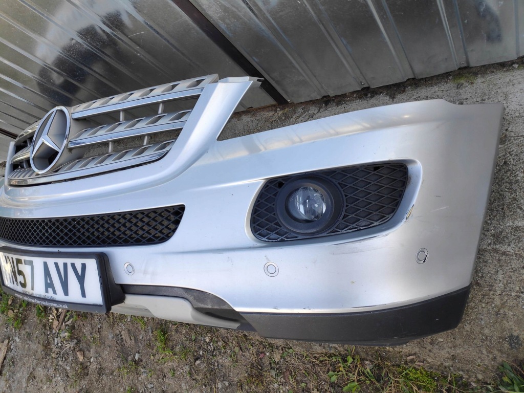 Бампер перед mercedes ml w164 05-08 c775 с Разборки
