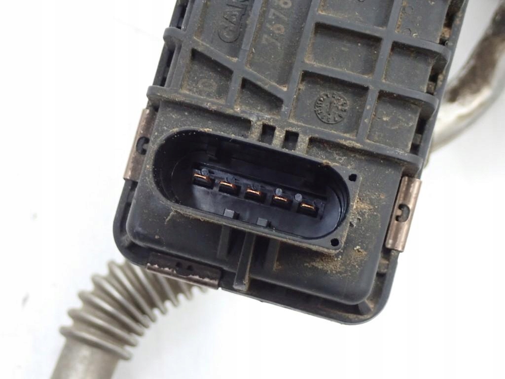 фото №10, Турбіна ax2q-6k682-cb land rover discovery iv 4 l319 3.0 sdv6 256km 12r