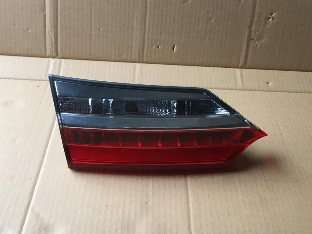 фото №1, Лампа кришки правий задня toyota corolla e16 16- lift