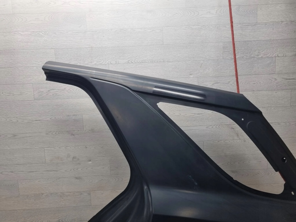 фото №10, Mercedes-benz ml w166 2017 задняя сторона левая наборы запчасти кузовных