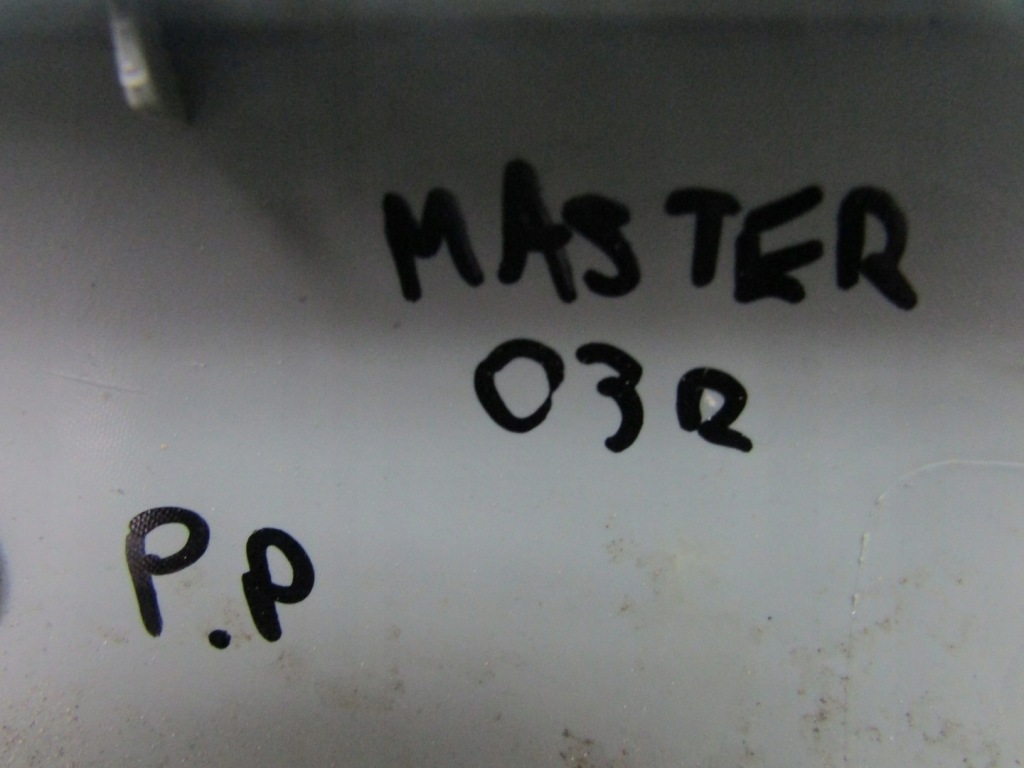 Renault master ii 03r movano защита стойка правый перед передняя 8200206608 Цена