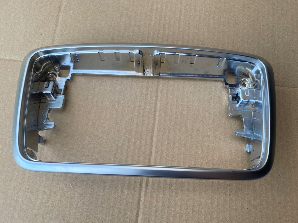 фото №8, Mercedes gla w156 рамка защита радио хром