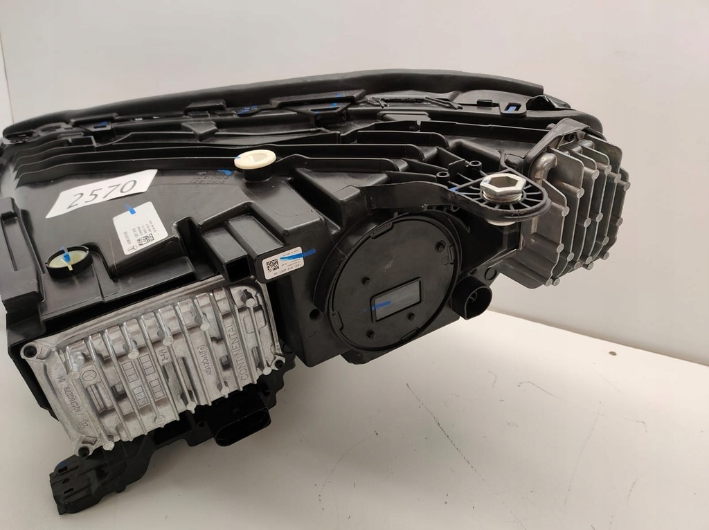 фото №9, Mercedes eqs suv x296 лампа права лампи передні digital light комплектна