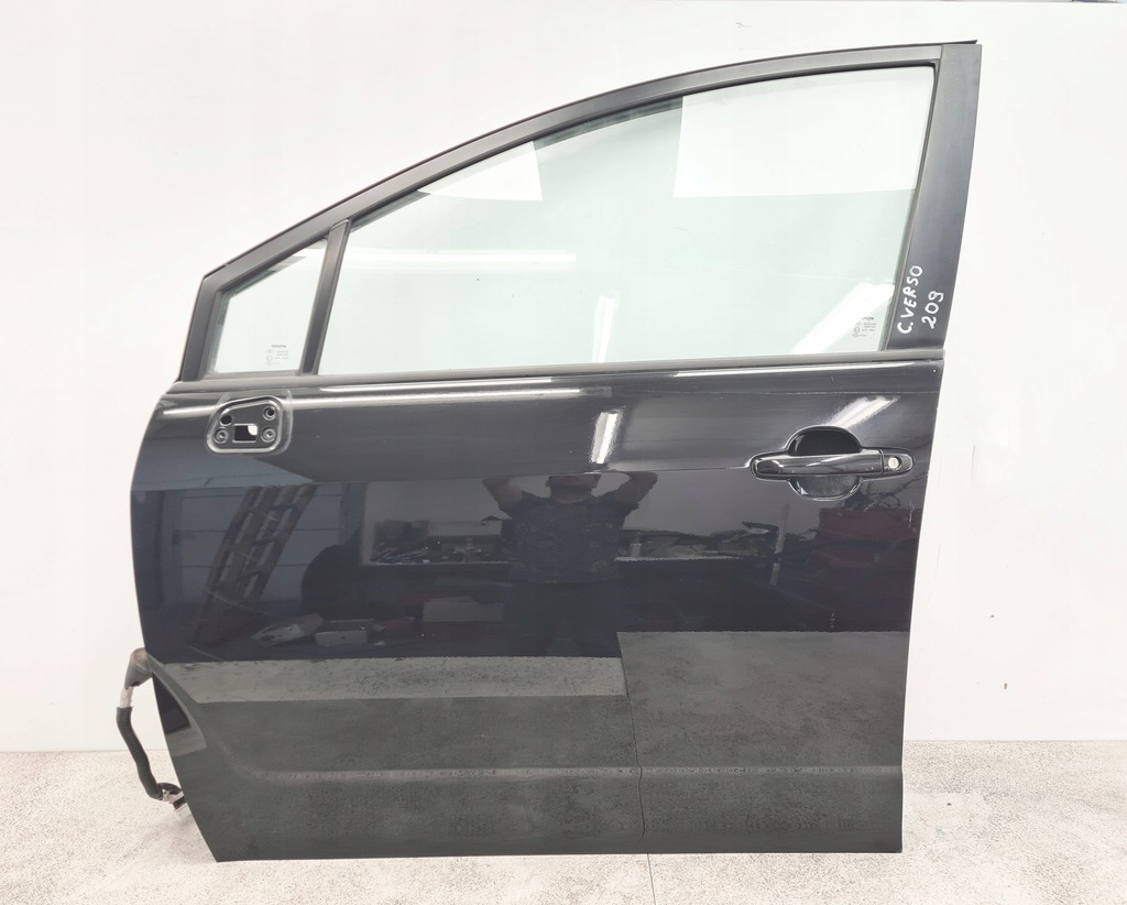 фото №1, Toyota corolla verso ii двері лівий перед 209