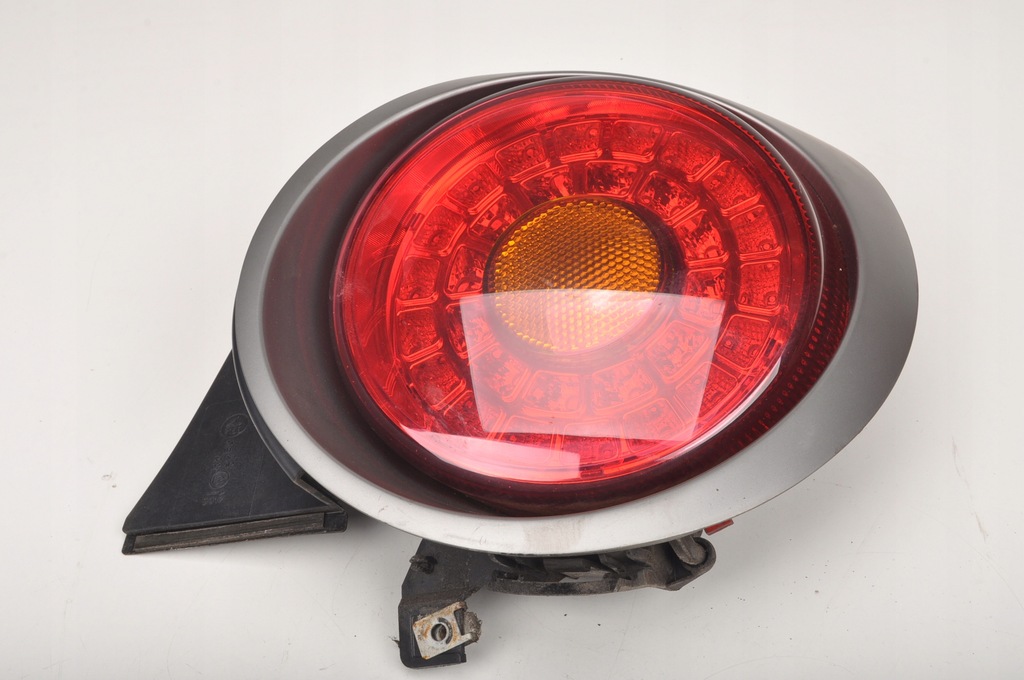 фото №10, Alfa romeo mito лампа правая задняя правый 156087329