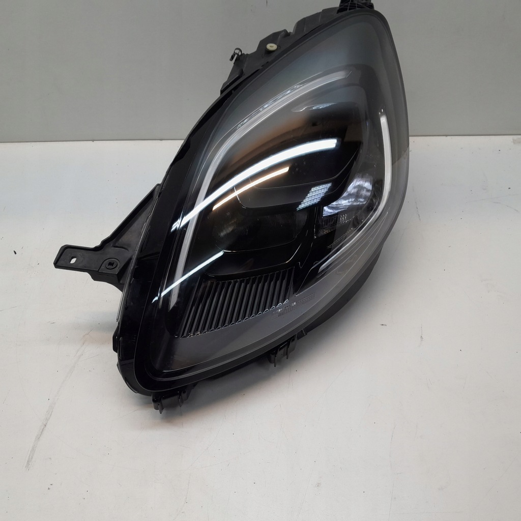 фото №1, Лампа ліва передня ford puma led l1tb-13101-gh