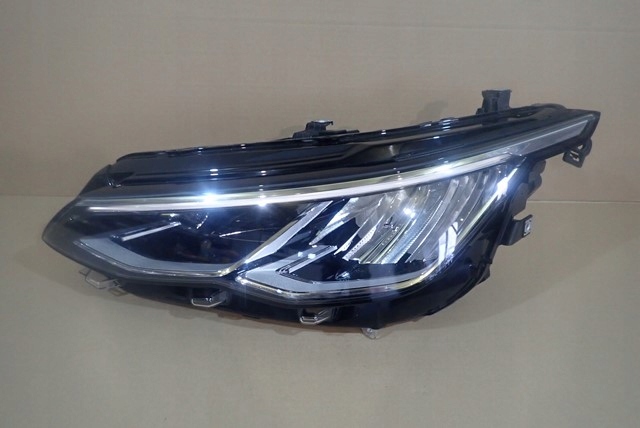 фото №1, Лампа левая левый full led vw golf viii 8 5h1941005