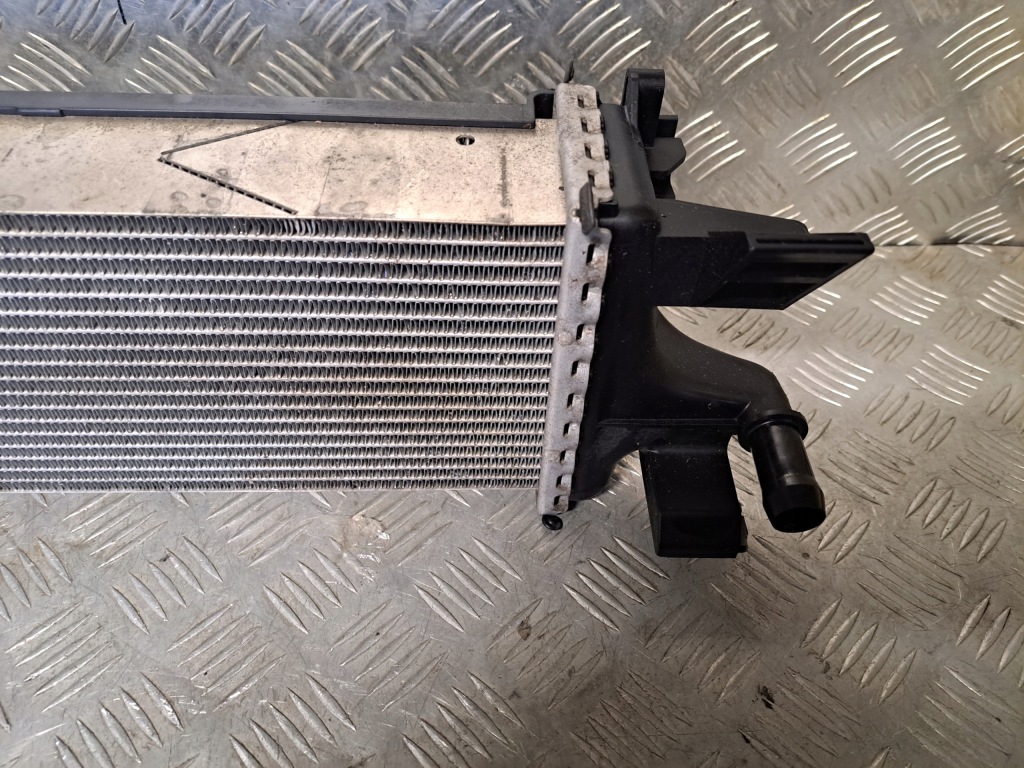 Ford kuga mk2 рестайлинг  1.5 ecoboost радиатор интеркулер f1f1-8d048-ab Недорого