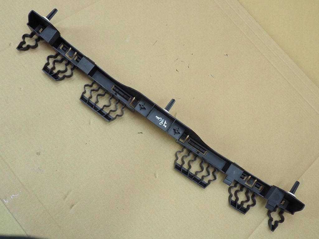 фото №12, Направляющая бампера задняя 850429691r renault clio v