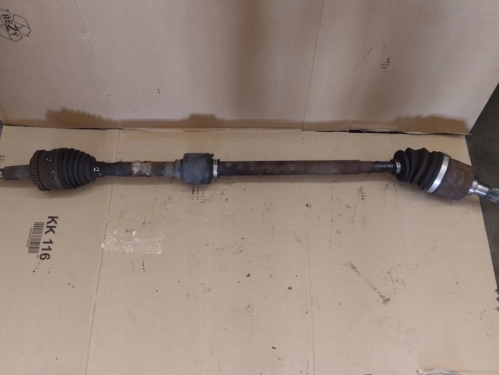 фото №1, Приводной вал правая перед передняя длинная hyundai i30 ii 1.4 1.6 gdi