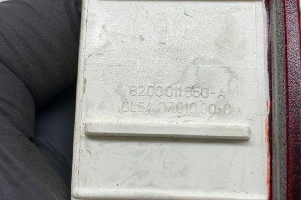 фото №1, Інше частини внутрішнє renault grand scénic ii jm0/1_ 8200011650a 1.5l