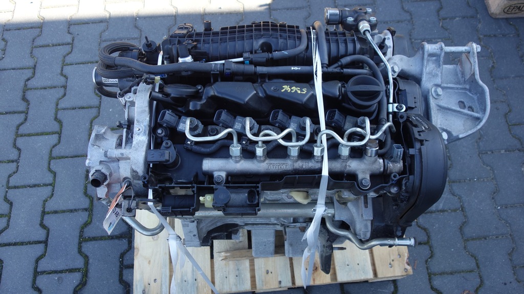 фото №6, Volvo двигатель kompletny дизель d4204t16