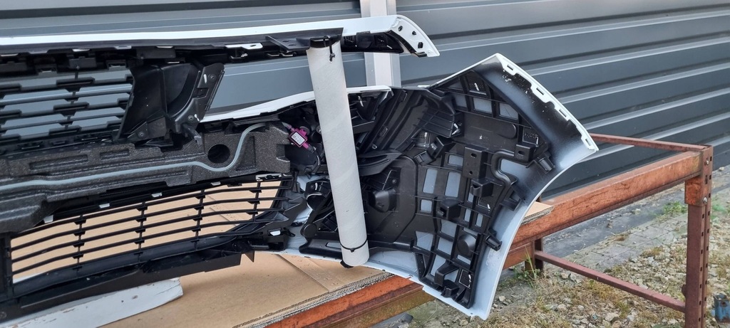 фото №12, Peugeot 508 ii 2018- бампер перед оригинал e195