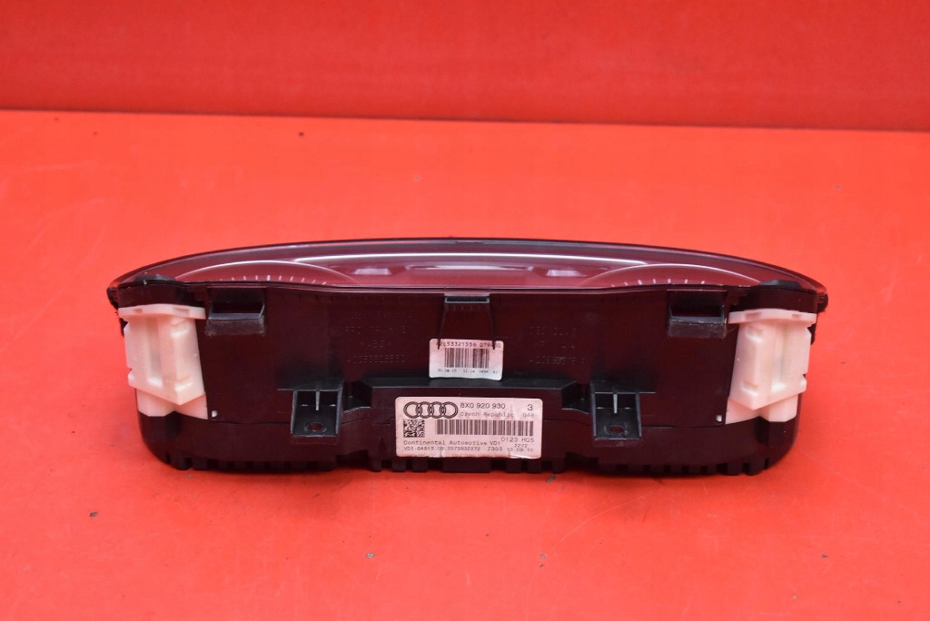 фото №6, Счетчик приборы eu 8x0920930 audi a1 8x 1.2 tfsi 86 km 10-14