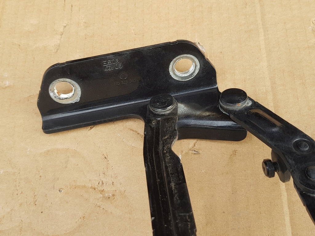 фото №9, Комплект петли - капот перед / vw touran i - caddy iii / 2003-2015 - lc9z