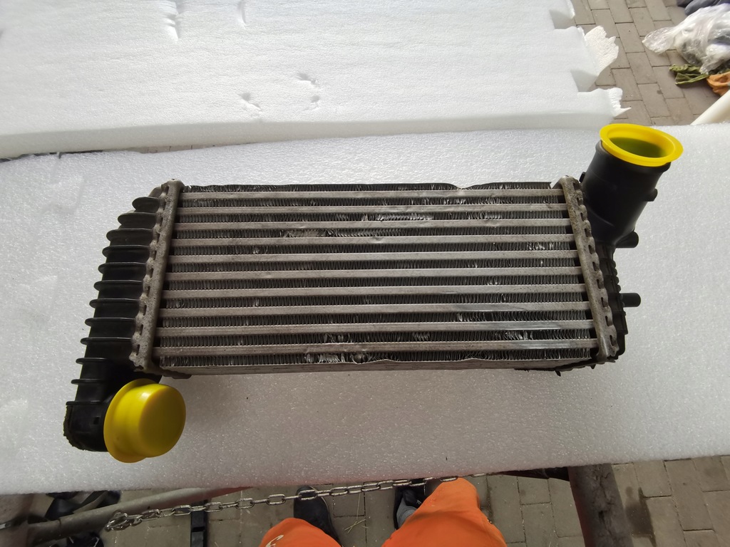 фото №10, Ford transit connect - радіатор інтеркулер