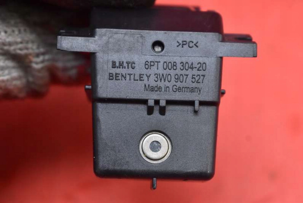 фото №5, Датчик температури вологість повітря 3w0907527 bentley continental 1 i
