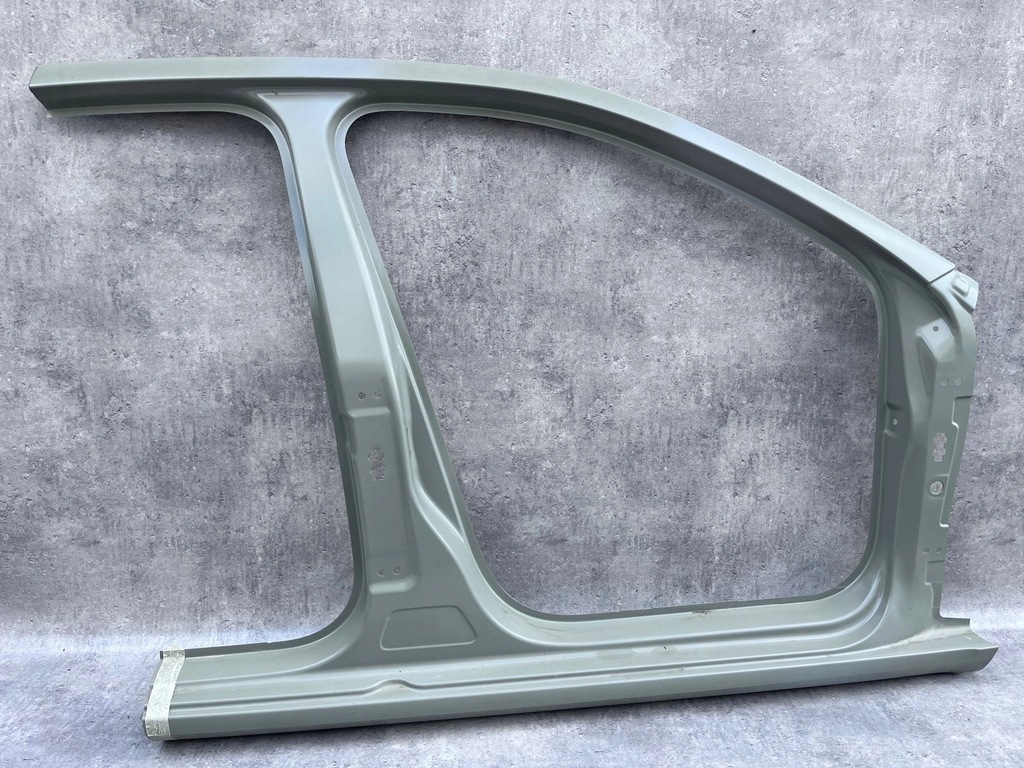 фото №1, Блок двигателя порог правый skoda octavia iii 2012-