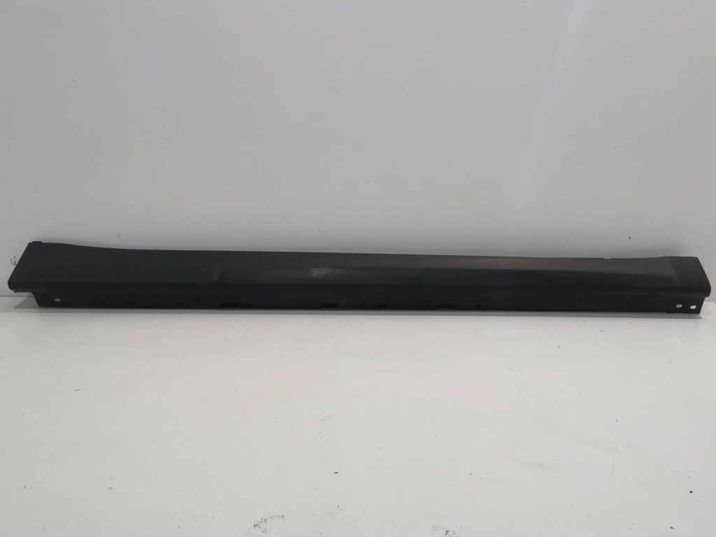 фото №1, Alfa romeo stelvio 16- ліва молдинг поріг