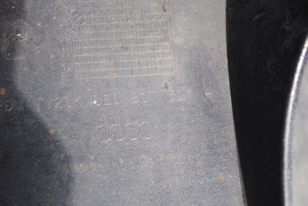 Бампер задний задняя s-line pdc audi a4 b7 avant kombi lz7s Киев