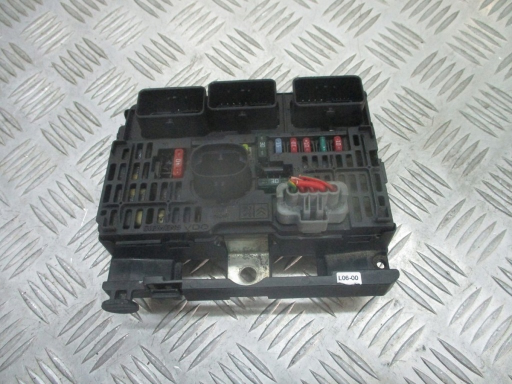 фото №1, Коробка модуль bsm citroen c4 1.6 16v 9657718780