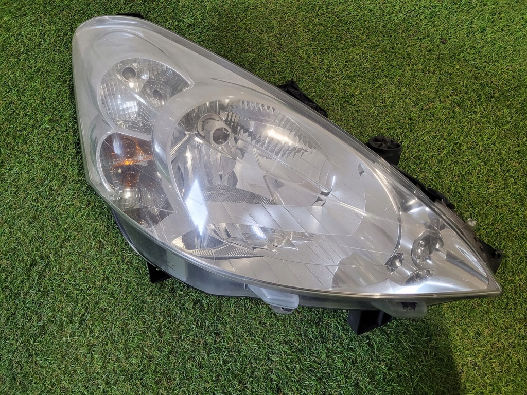 фото №1, Лампа правая peugeot partner фара правый